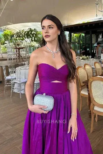 Elegant Women's A-Line Strapless Cutout Satin Ball Gown Floor-Length Prom Dress